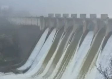 Три язовира у нас преливат, със 100% е запълнен „Асеновец