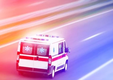 Жена роди деветото си дете в линейка на път за болницата в Монтана