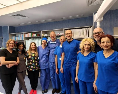 Международно признат кардиолог по TAVI процедури посети УМБАЛ „Свети Георги