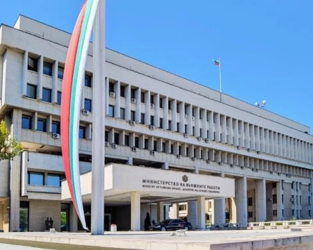 МВнР осъди атаките срещу газовия гигант в Катар