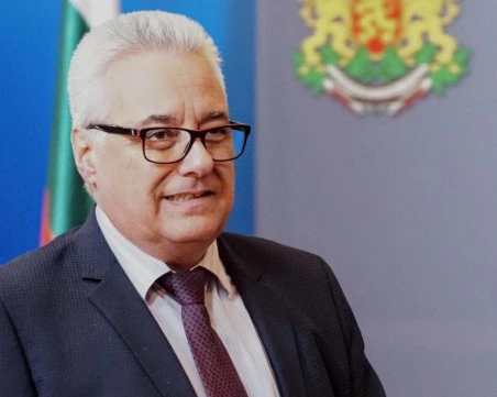 МВнР предупреждава: Българите да напуснат незабавно Близкия изток, докато има полети