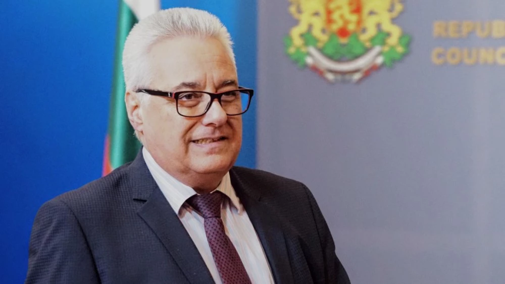 МВнР предупреждава: Българите да напуснат незабавно Близкия изток, докато има полети