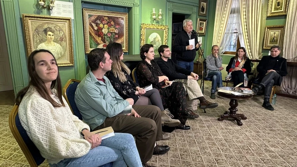 Сибила Алексова е носител националната награда за поезия 