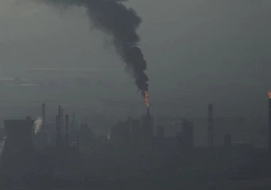 Иран атакува Израел с нов ракетен залп, мощна експлозия отекна в Йерусалим