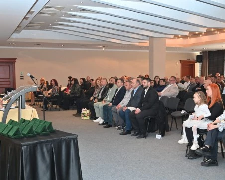 Община Марица отличи млади таланти на тържествена сесия за Благовещение