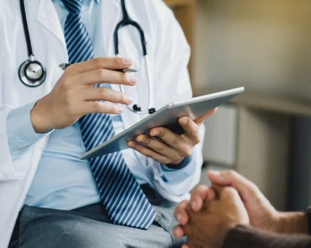 Проверяваме онлайн на какви профилактични прегледи и имунизации имаме право