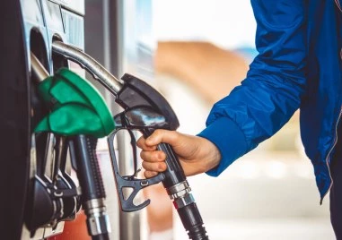 Ето колко души са кандидатствали за компенсацията от 20 евро за горивата