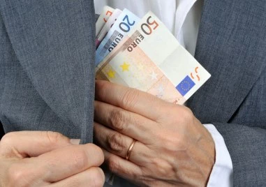 Европейският парламент въвежда общи определения и наказания за корупцията в ЕС