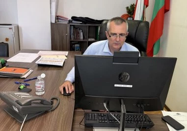 Министър Илиев проведе работни срещи с кметове за Джиро д'Италия