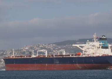 Няма информация за замърсяване на Черно море след атаката по петролен танкер с дронове