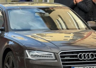 Преди да се застреля, собственик на обменни бюра изтеглил 20 хил. паунда, парите не са открити