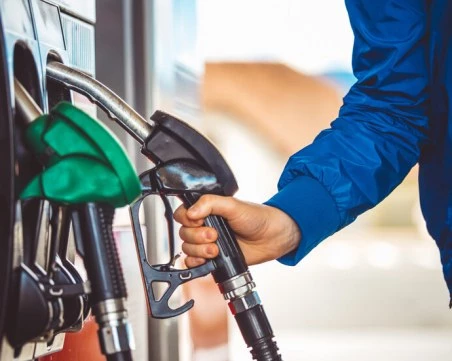 Ето колко души са кандидатствали за компенсацията от 20 евро за горивата