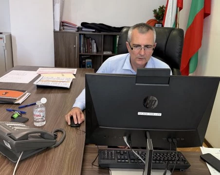 Министър Илиев проведе работни срещи с кметове за Джиро д'Италия