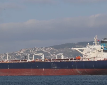 Няма информация за замърсяване на Черно море след атаката по петролен танкер с дронове