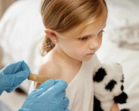 Пловдивски лекар: Антибиотиците не спират ваксинацията срещу морбили