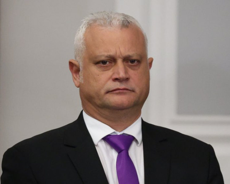 Емил Дечев: Кметът на Кърджали и партийни членове опитали да нахлуят в полицейското управление