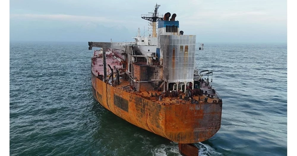 Атакуваха с дронове танкер край Босфора