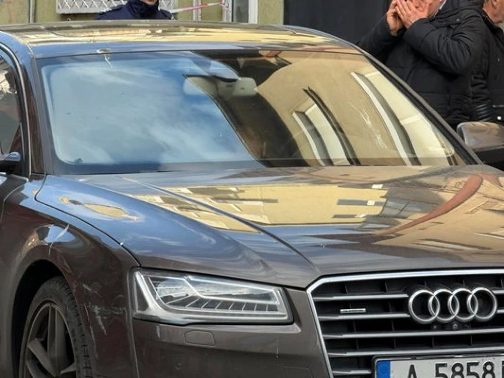 Преди да се застреля, собственикът на обменни бюра изтеглил 20 хил. паунда, парите не са открити