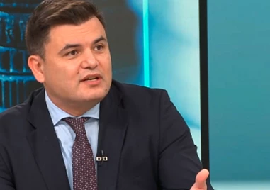 Лъчезар Богданов: Ако Ормузкият проток остане затворен с месеци, цените ще скочат с още 15-17%