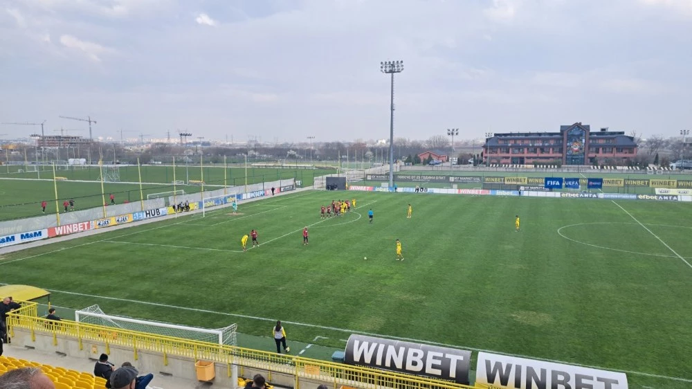 Ботев се справи с Локомотив София в контрола