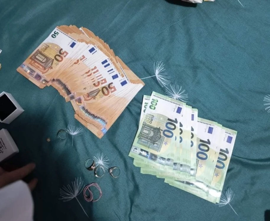 Осем души са задържани при спецакция на полицията срещу купения вот в Карнобат