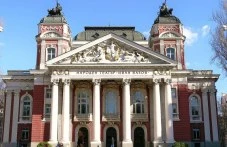 На този ден: Открива се обновеният Народен театър „Иван Вазов