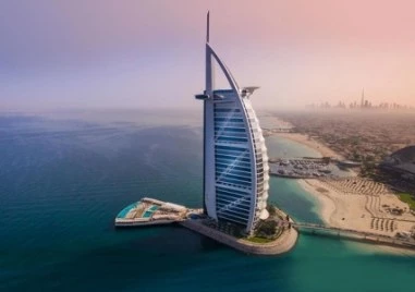 Иран: Атакувахме две военни убежища на САЩ в Дубай