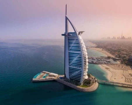 Иран: Атакувахме две военни убежища на САЩ в Дубай