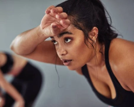 Защо потенето не означава, че горим повече мазнини