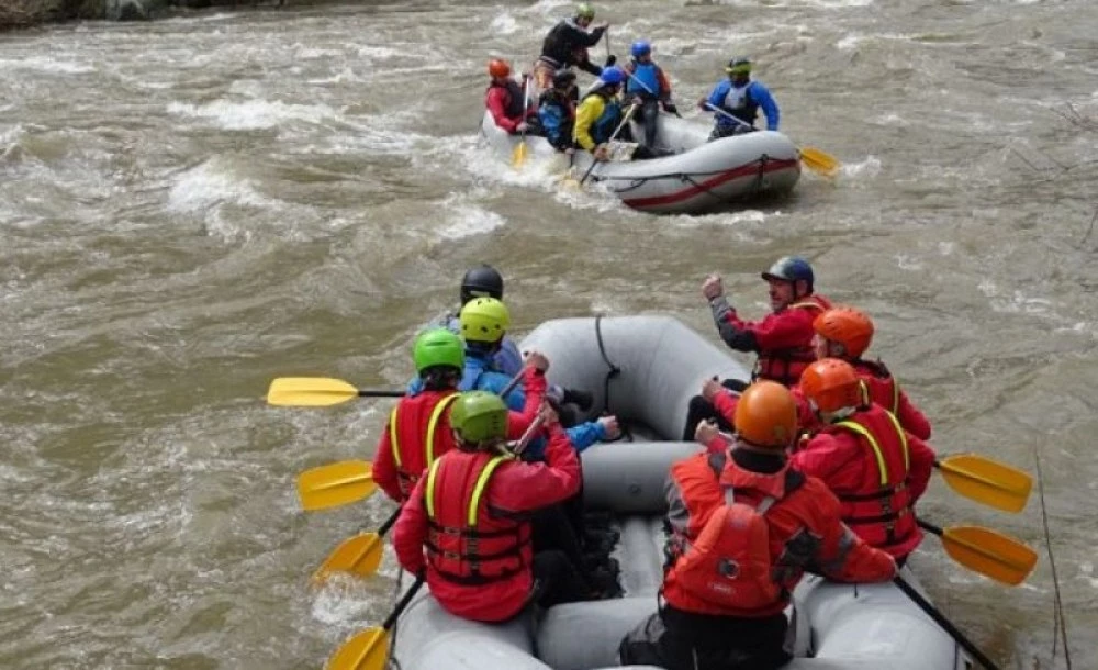 Откриват рафтинг сезона по река Струма