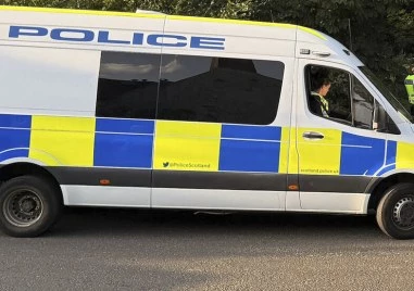 Кола се вряза в пешеходци в центъра на английския град Дарби