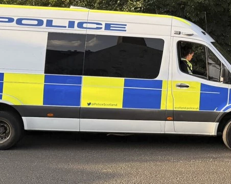 Кола се вряза в пешеходци в центъра на английския град Дарби