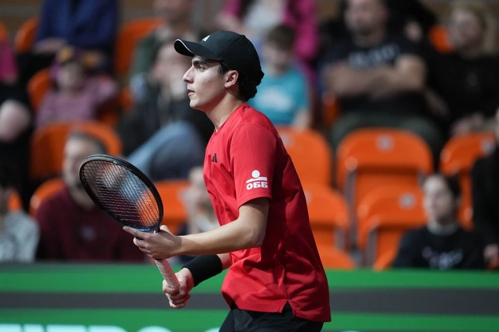 Иван Иванов триумфира убедително с титлата на турнир в Испания