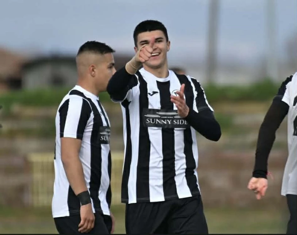 Синът на Валери Божинов с гол, но дубълът на Локо загуби