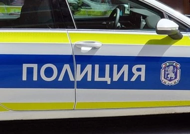 Криминално проявен нападна посетител в казино в Асеновград