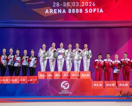 Ансамбълът с бронзов медал от многобоя на Световната купа по художествена гимнастика