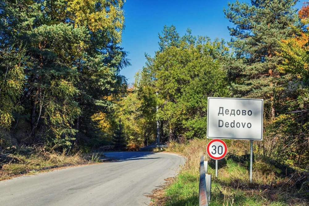 Кална вода тече от чешмите в пловдивско село