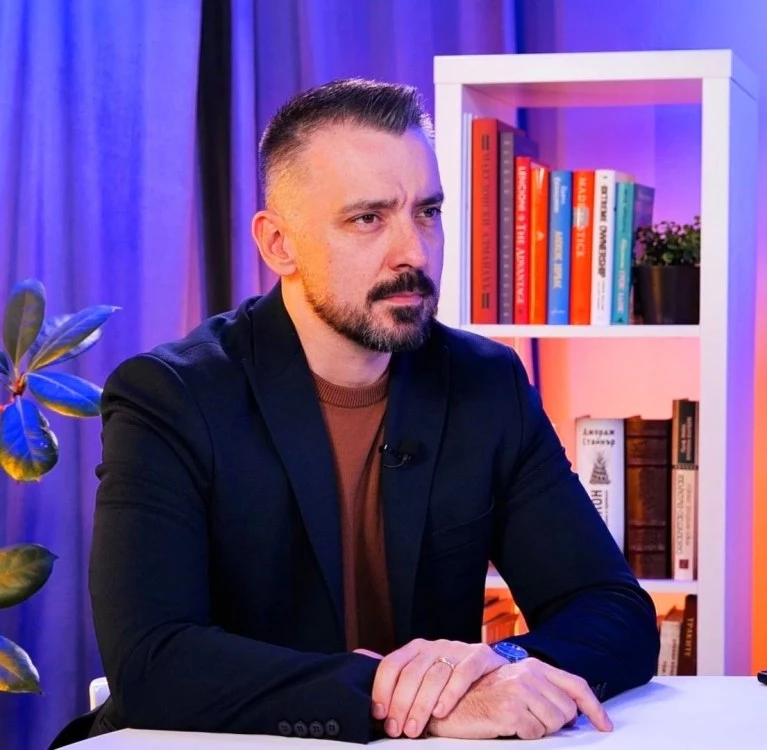 Кристиян Шкварек: Силният реве, че е слаб, докато те бие – поза, типична за либералите