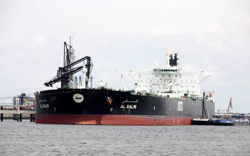 Дрон удари огромен танкер край Дубай