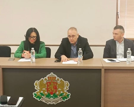 Областният управител на Пловдив отчете напредък по Механизма за връщане на децата в клас