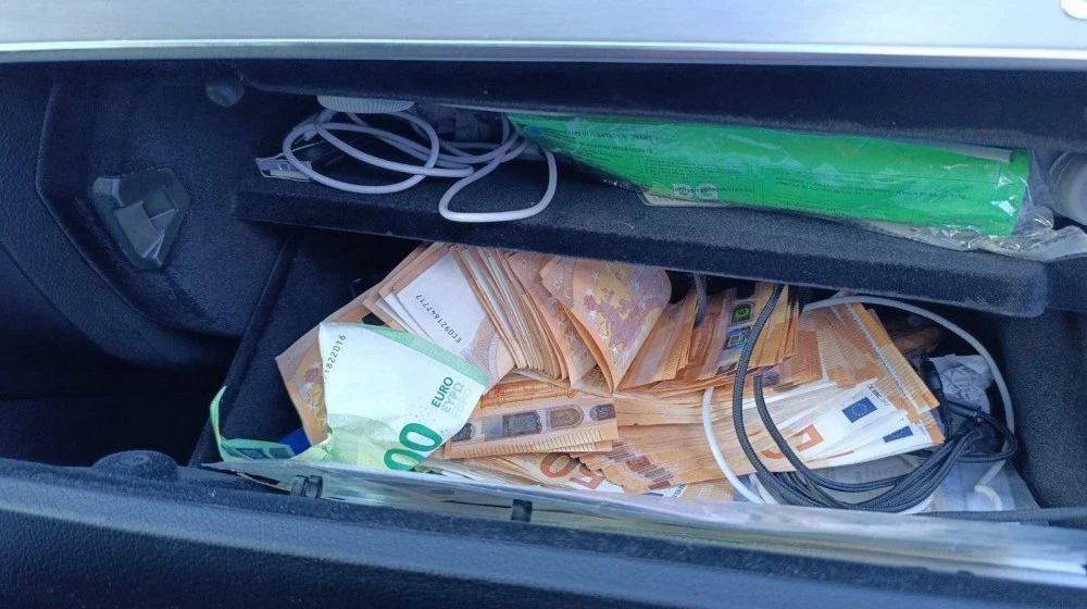 Кандев: МВР иззеха над 10 000 евро от мъж, съпричастен към купуване на гласове