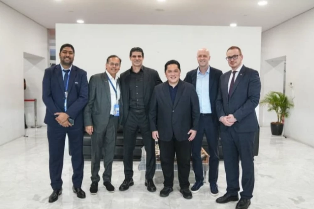 Президентът на БФС Георги Иванов проведе официални срещи в Индонезия