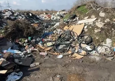 Грешни имоти събориха глобата на кмета на Садово за сметищата край Катуница