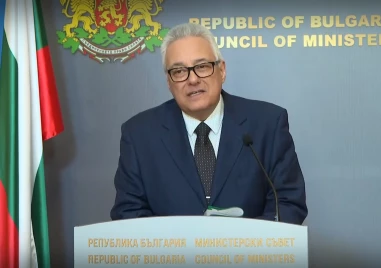 МВнР: Иран изпрати нота заради американските самолети на летището, но няма повод за тревога