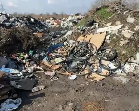 Грешни имоти събориха глобата на кмета на Садово за сметищата край Катуница