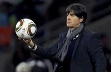 Йоахим Льов може да поеме националния отбор на Гана