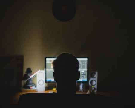 Пловдивски спецполицай е задържан за детска порнография