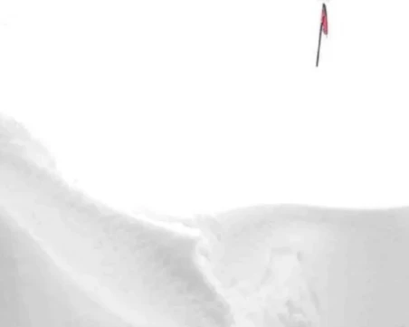 Рекордна снежна покривка натрупа на връх Ботев