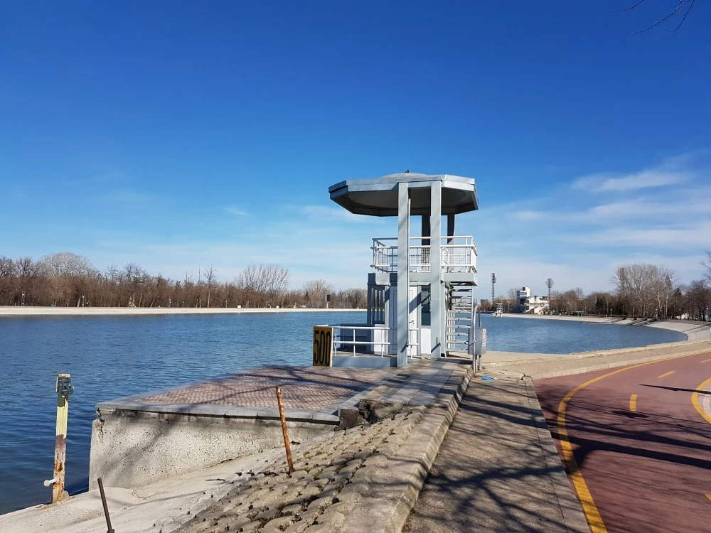 Първи кръг на Републиканско по фидер риболов се провежда на Гребния канал в Пловдив