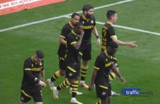 Ботев разгроми Спартак Варна и влезе в топ 8